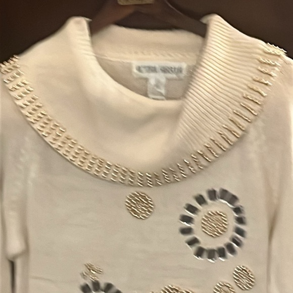 Vintage Victoria Harbour Beaded Cowl Neck Sweater Sz Medium Cream Emblishment - Picture 5 of 11